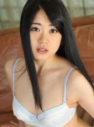 美月るな